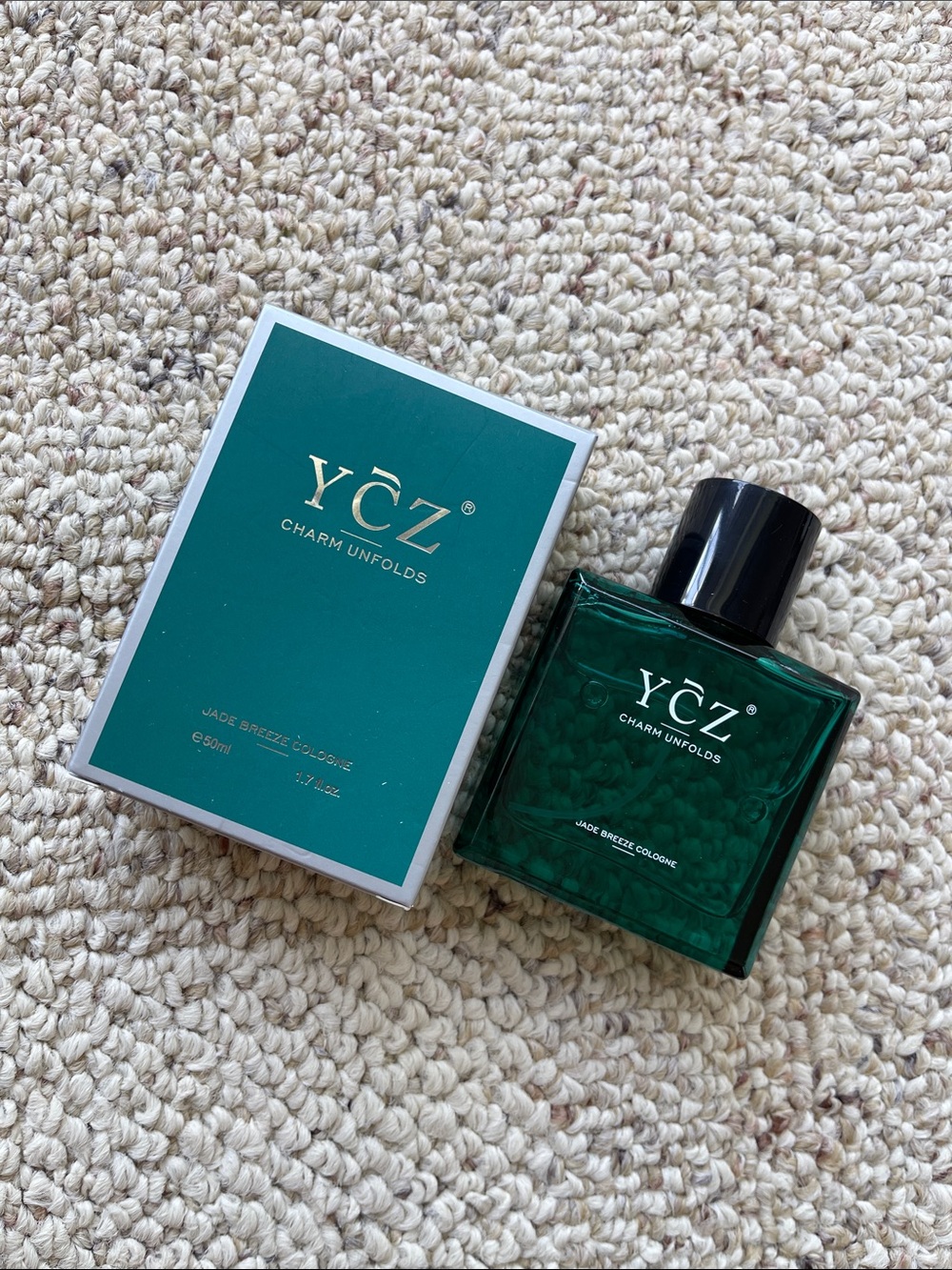 YCZ Charm Unfolds Jade Breeze Cologne
